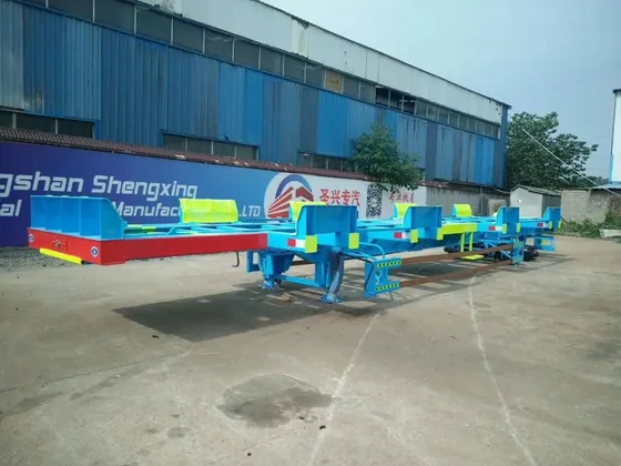 Front view of the trailer with 13-ton Fuwa axles and dual-line brake lines