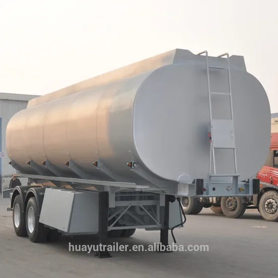 Rear view of the trailer with landing gear and tyre carrier