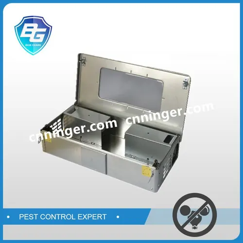 Multi Catch Rat Trap with Clear Window and Lock — NRTM003 view 2