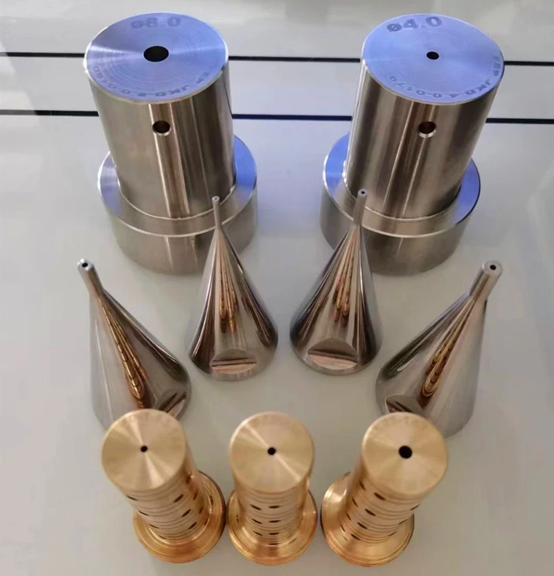 Extrusion Dies for Insulated Wire and Cable