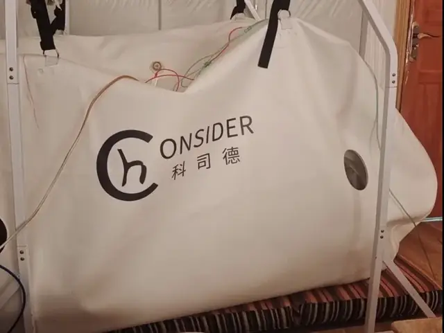 CONSIDER soft sitting chamber installed with its support frame