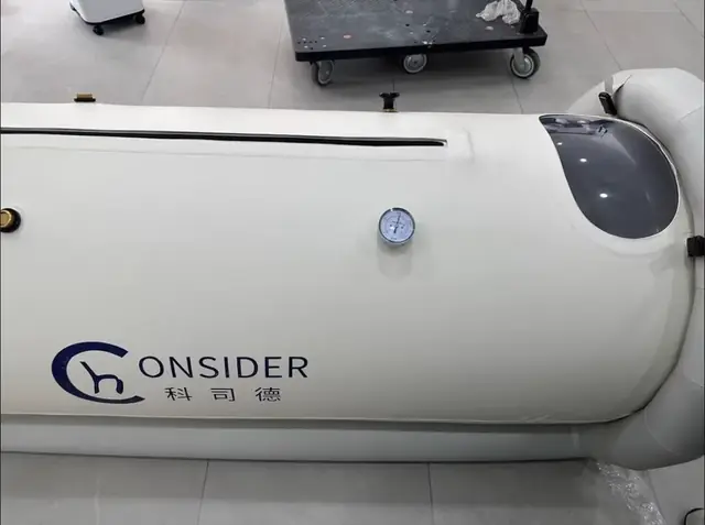 CONSIDER soft lying chamber with reinforced air frame