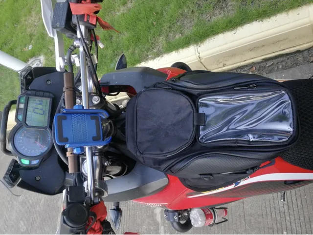 Motorcycle Luggage Explained Tank Bags Tail Bags And Backpacks