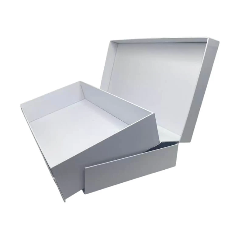 Fragrance packaging box from the side showing the rigid wall