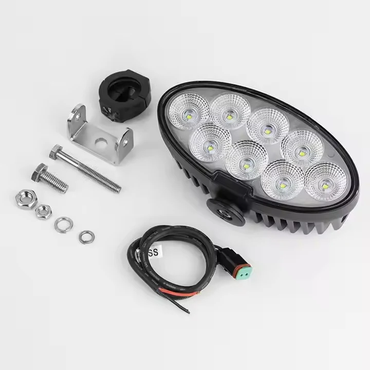 7 inch 80W Agricultural Light & Tractor Lights beam and lens view