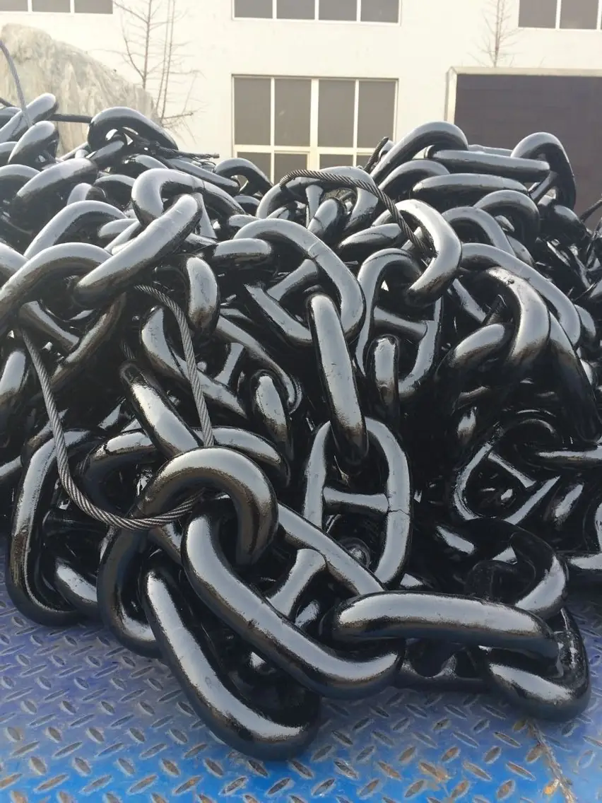 Stud link anchor chain ready for loading
