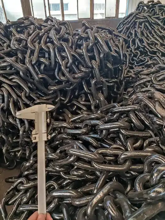 Hot dip galvanized studless chain links