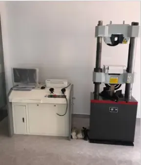 Hydraulic universal test machine