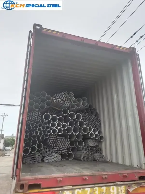 304 and 316L Stainless Steel Seamless Pipe to Indonesia