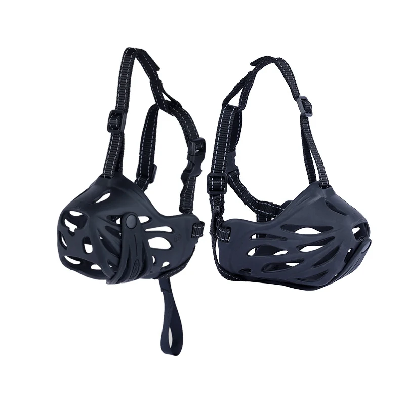 Soft rubber dog muzzle with adjustable brand clip and reflective strap