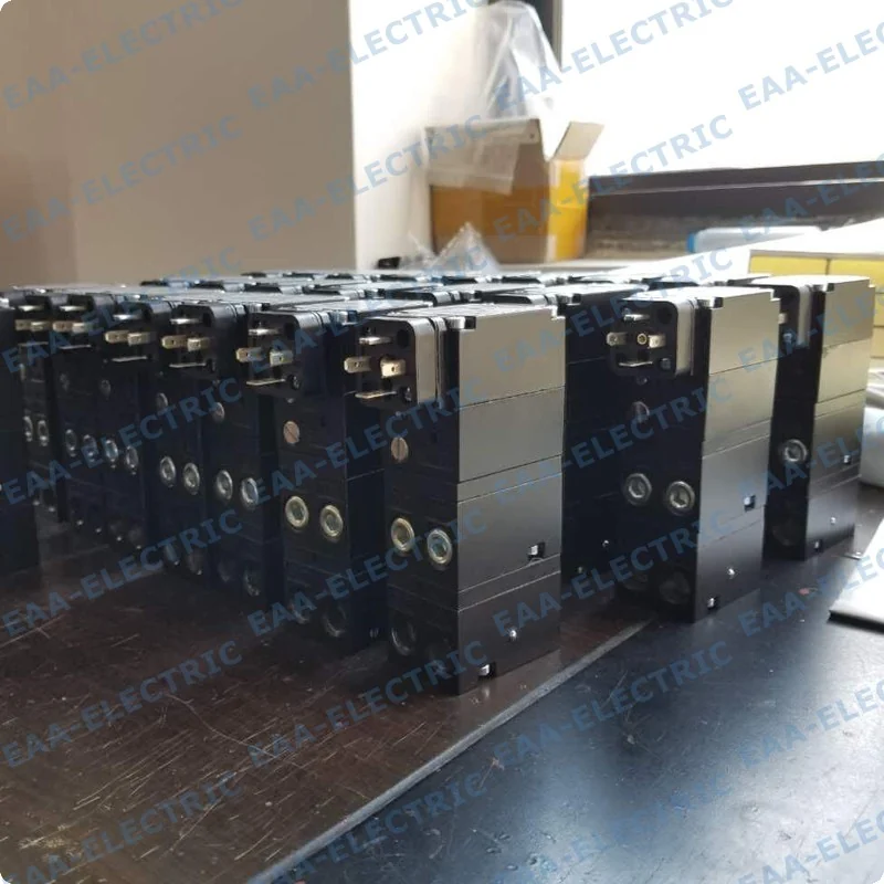 OEM Case 8-YT1000: YT1000L and YT1000R valve positioners produced for an OEM customer