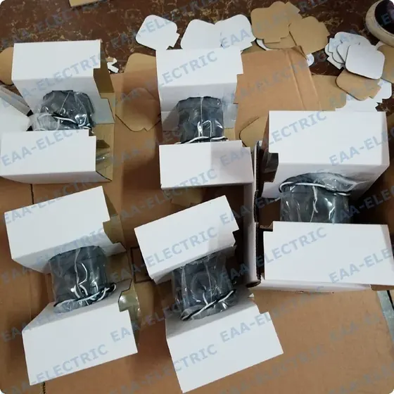 Pneumatic port connections on 500X electro pneumatic transducer