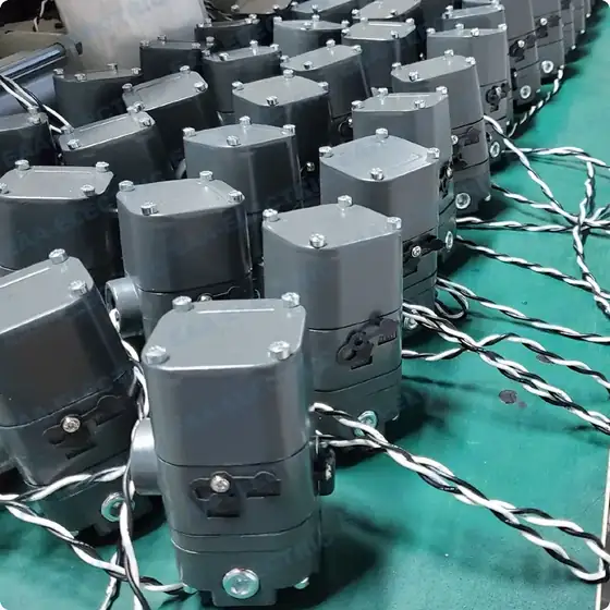OEM Case 5-500AH: 500 series electro pneumatic transducers produced for an OEM customer