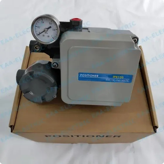 IP8100 rotary positioner side view displaying mounting face and pneumatic connection ports