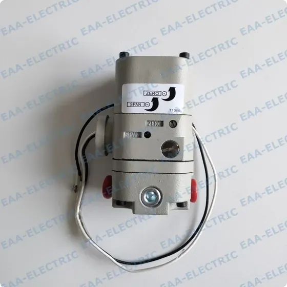 T1000 electro pneumatic converter wiring compartment and conduit connection