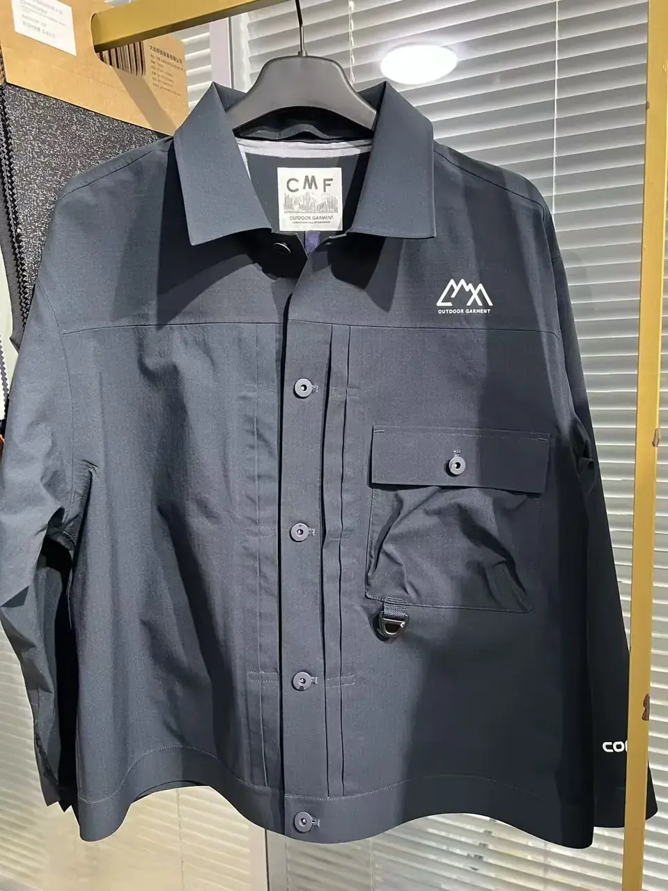 YD4012 charcoal shirt jacket in technical fabric with chest flap pocket