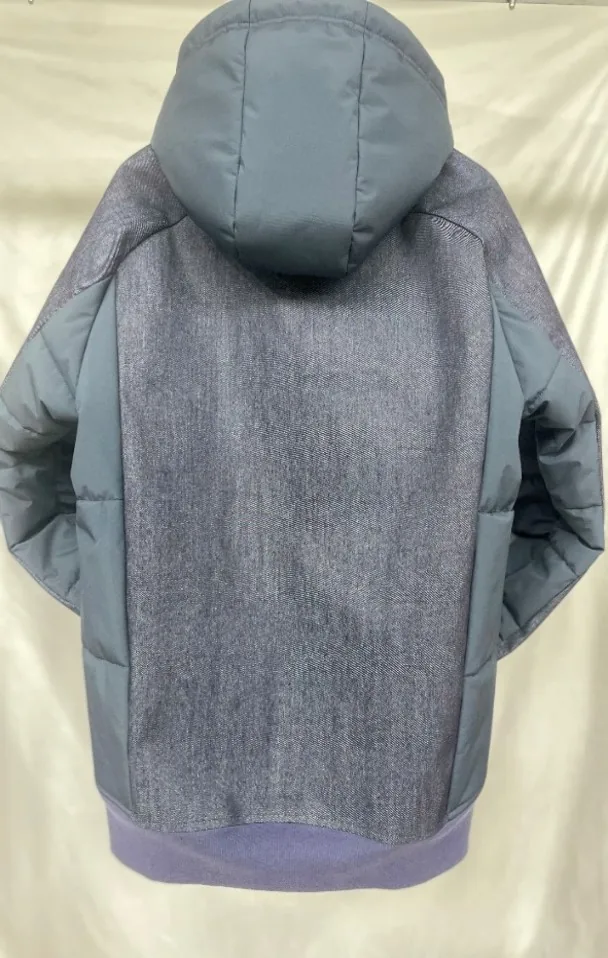 YD-834 jacket close-up showing 3L fabric construction and hood detail
