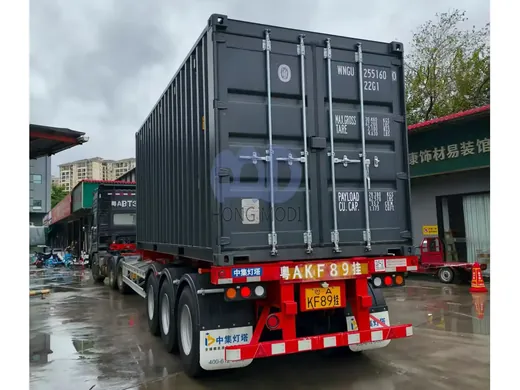 Export container on a truck chassis at the loading point
