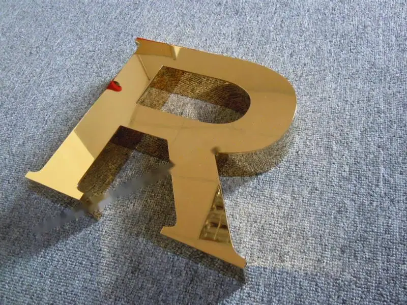Mirror Polished Stainless Steel sign letter sign, reference 233, photographed in the Super Enseigne workshop