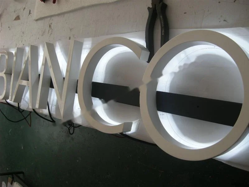 Aluminium sign letter sign, reference 306, photographed in the Super Enseigne workshop