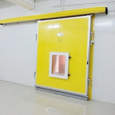 Electric Sliding Cold Storage Door — photograph 1