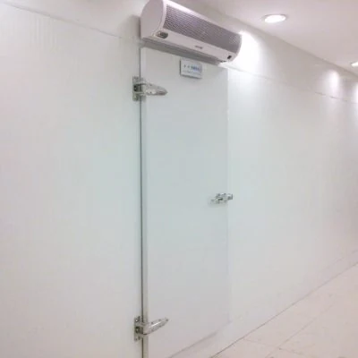 Insulated Flip Flap Door — photograph 5