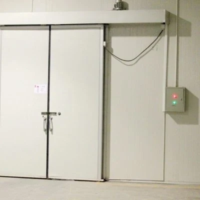 Sliding Cold Storage Door — photograph 3