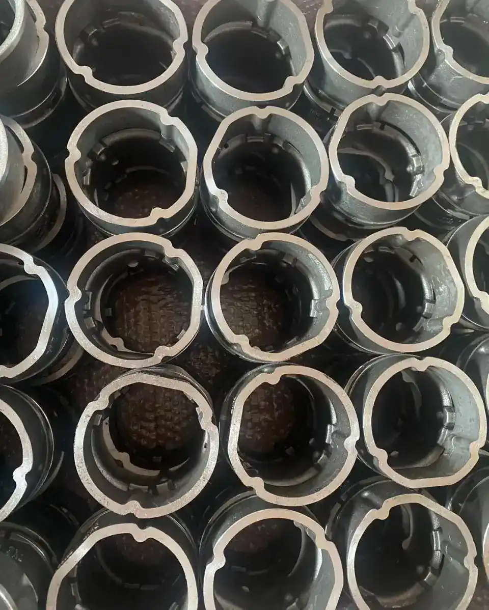 Row of heat resistant cast cylindrical furnace components