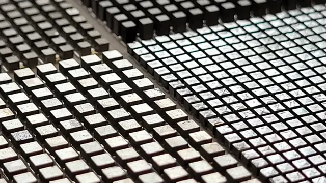 Heat exchanger fin structure