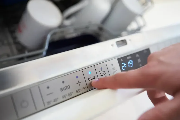 Consumer Electronics application photograph