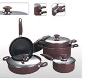 Powder coated cookware set prepared for export
