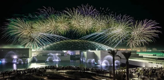 The Relationship Between Media Facades and LED Lighting — FL Technology knowledge article