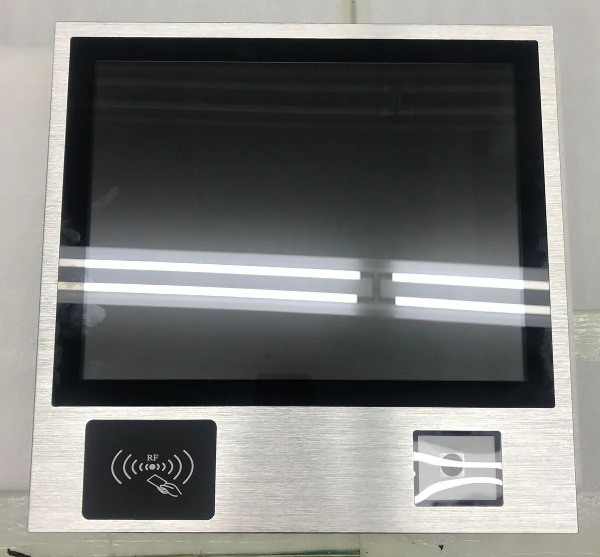 15 inch Touch Screen Panel PC with Scanner and RFID Reader
