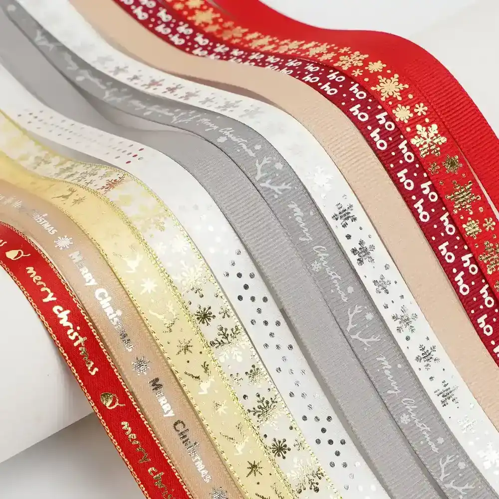 Christmas Set Ribbon Decoration Gift Box Packaging Festive Scene supplied by BY Boyuan
