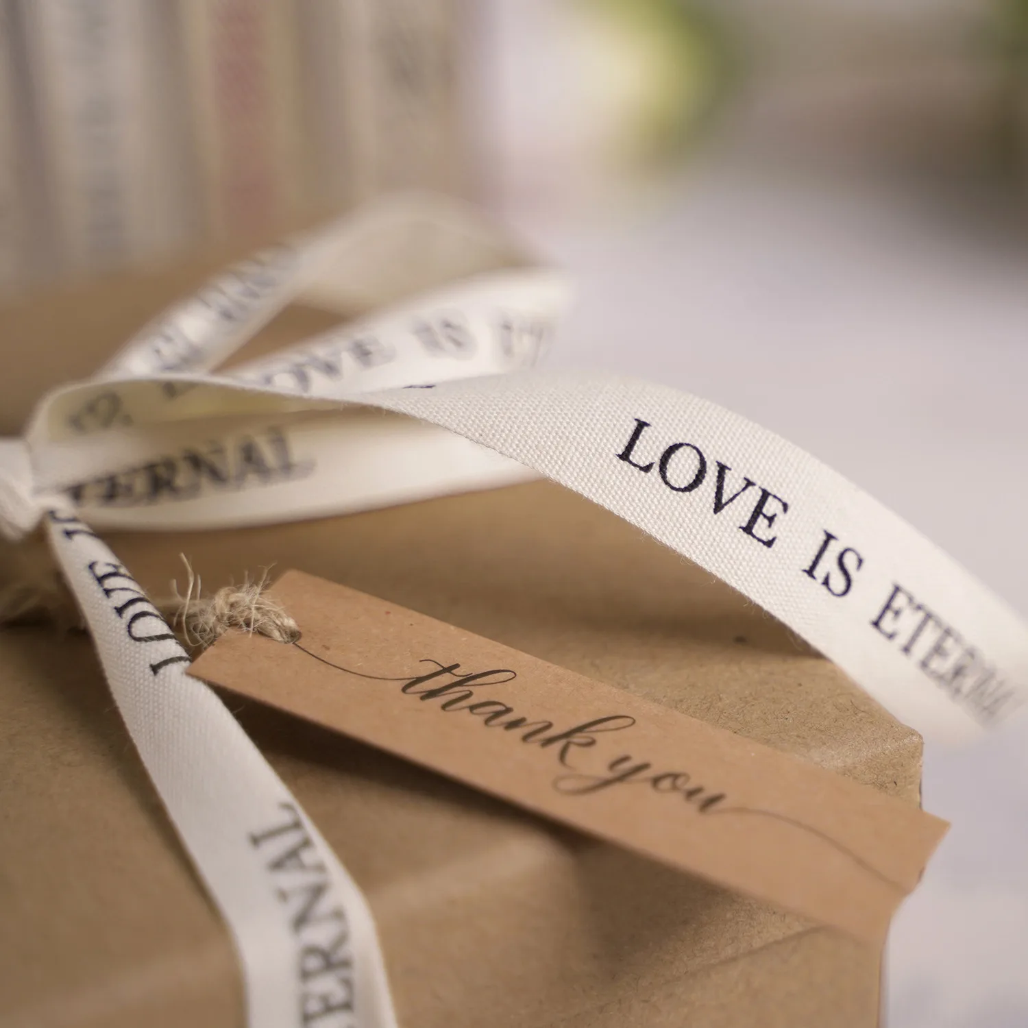 Cotton Belt Custom Logo Plain Personalized Gift Box Flower supplied by BY Boyuan