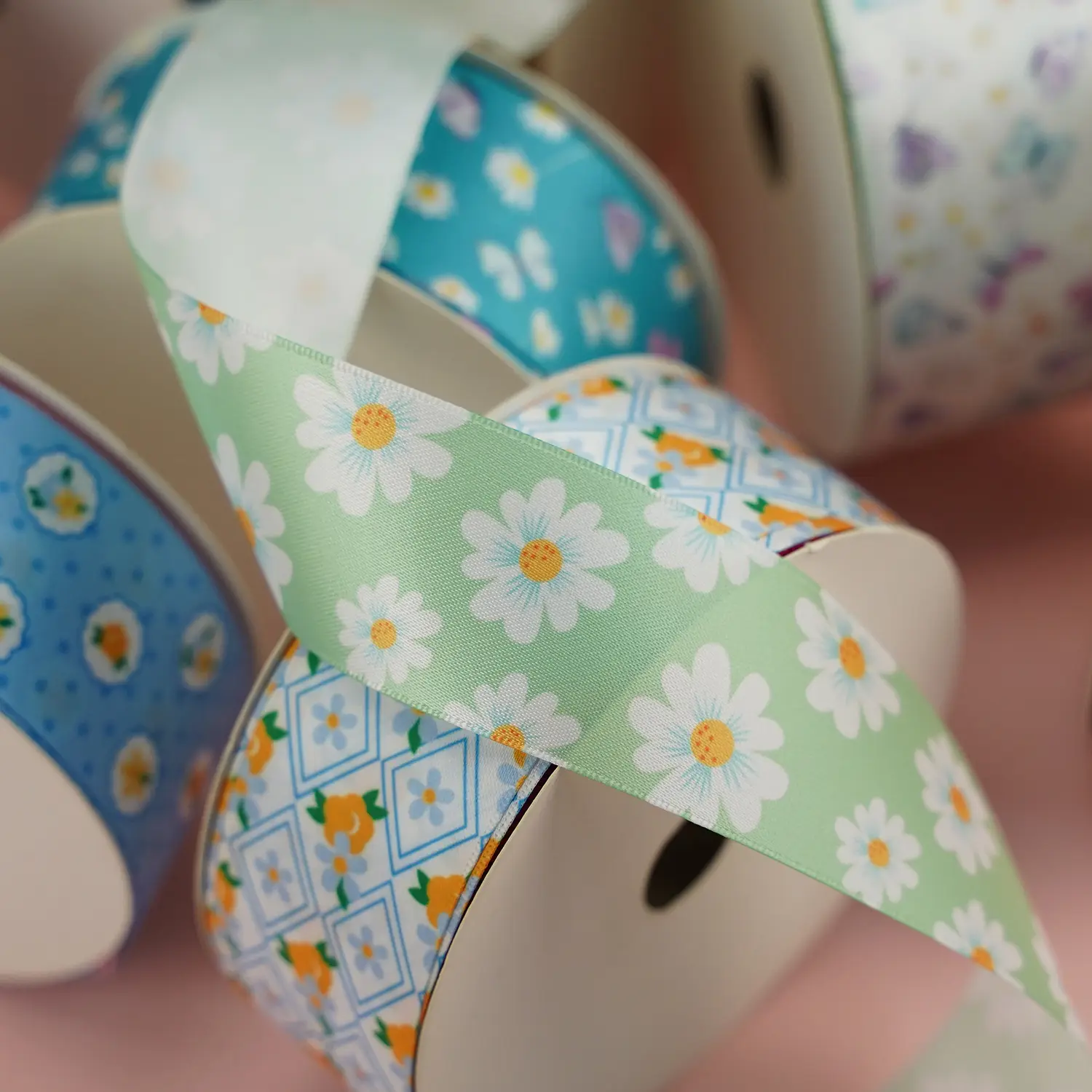 Multi-specification Flower Pattern Heat Transfer Polyester Belt Bow Decorative supplied by BY Boyuan
