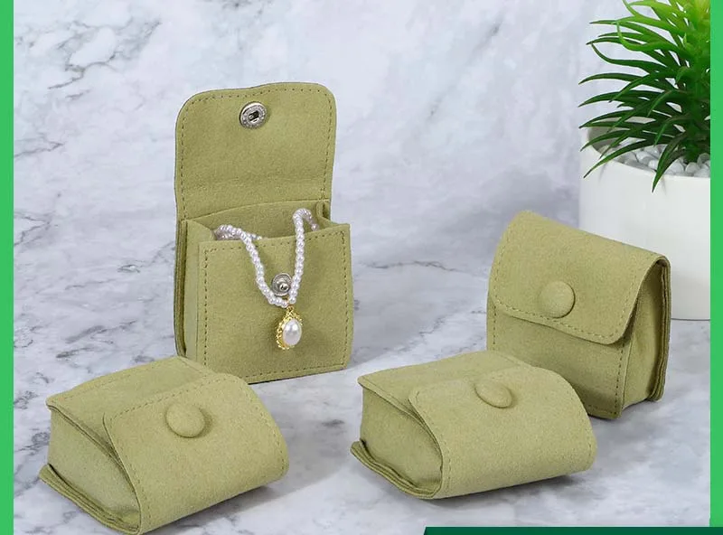 Earrings Necklaces Jewelry Bags Flannel Portable Storage Microfiber Flip supplied by BY Boyuan