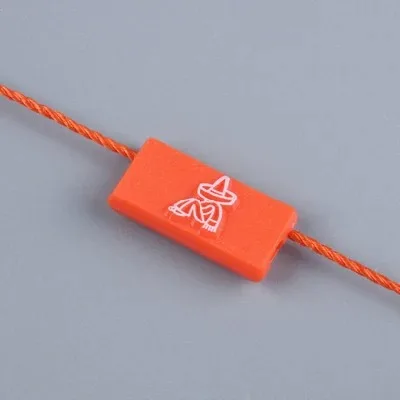 Plastic Double-inserted Rectangle/square/cylinder Recyclable Clothing Tag Custom Logo Polyester supplied by BY Boyuan