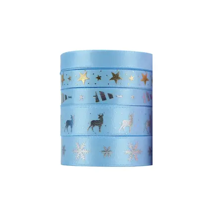 Christmas Set Ribbon Gift Box Packaging Bow Festive Scene detail view 3