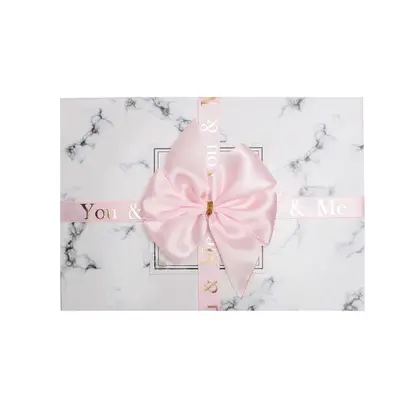 Custom Packaging Knot Gift Box Holiday Valentine's Day Decoration detail view 2