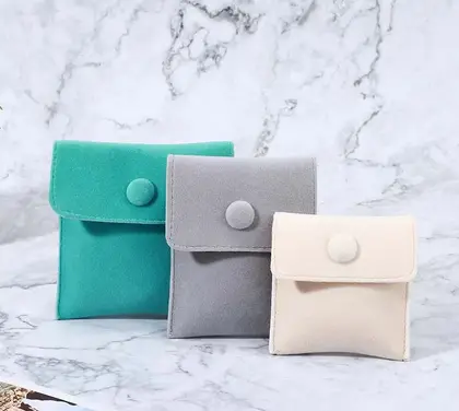Fresh Jewelry Bags Flap Cover Dark Buckle Flannel Storage supplied by BY Boyuan