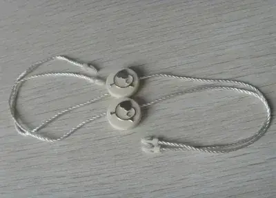 Plastic Seals for Clothing Garments Apparels detail view 2