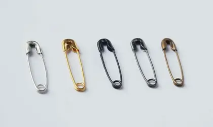Safety Pin Buckle Retro Brooch Corsage Silk Scarf Large detail view 3