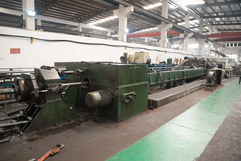 Cold drawing line in the Fanbang seamless tube workshop