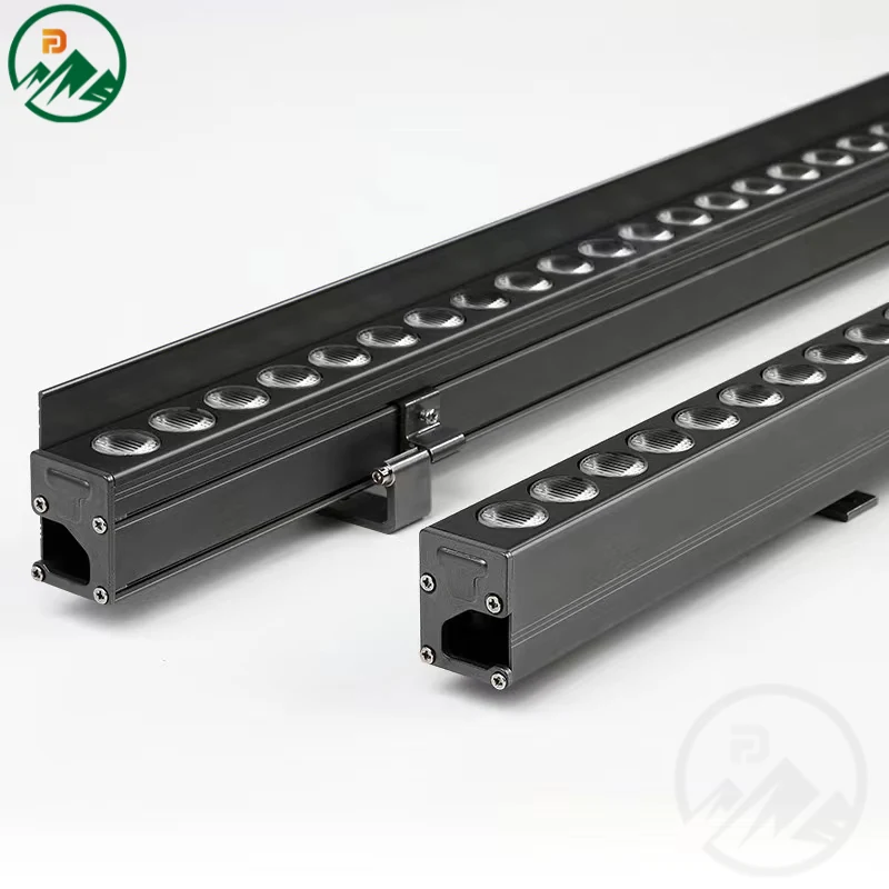 Detail of the DC24V input and control system terminals on the back of the fixture