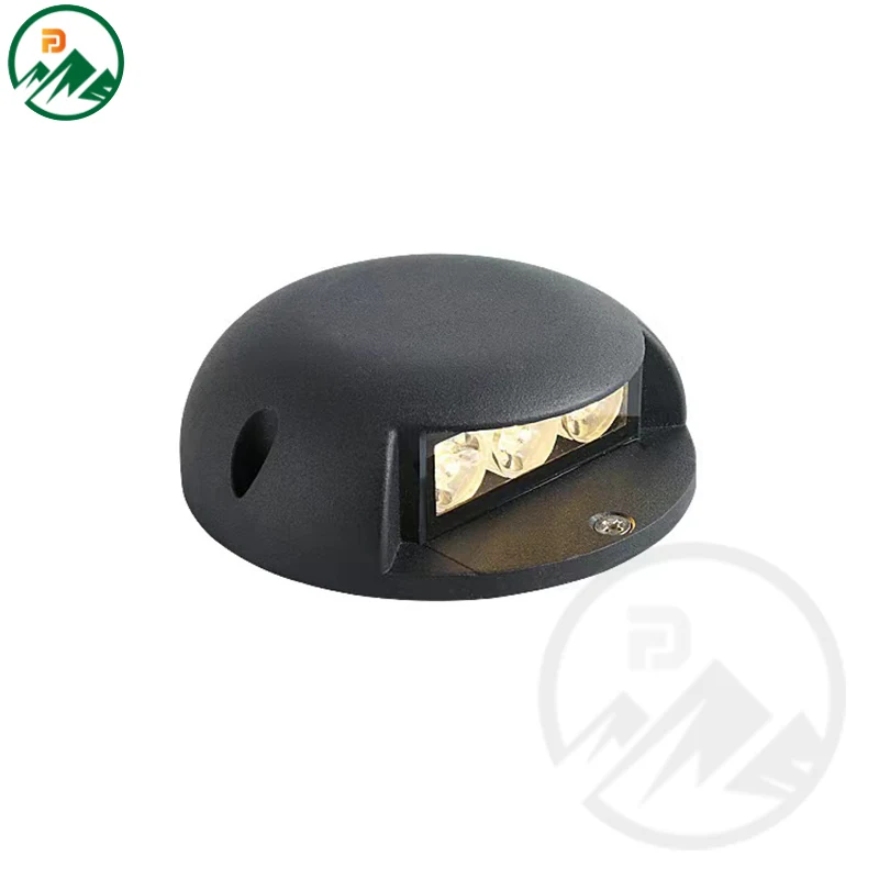 8W LED underground step light with die-cast aluminium body and flush-mounted cover