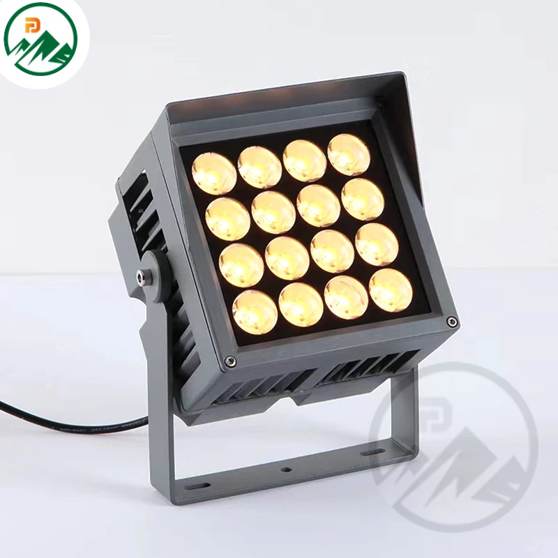 Square-shaped 80W LED flood light with aluminium housing and CREE LED chip
