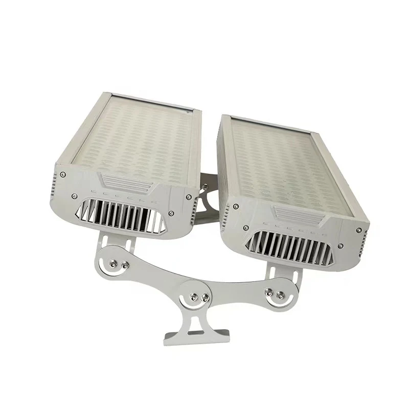 Side view showing the 25cm output cable and mounting bracket