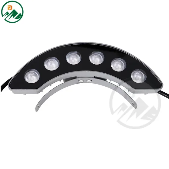 Outdoor LED tile lamp FD-TL010L06 mounted on a flat building top surface