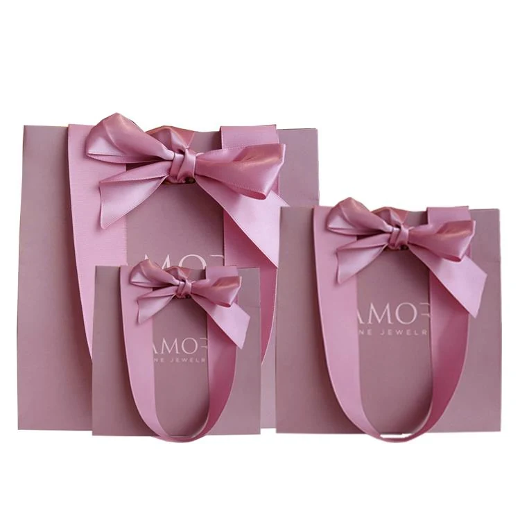 Custom Wholesale Paper Bags with Logo for Gift Packaging 3